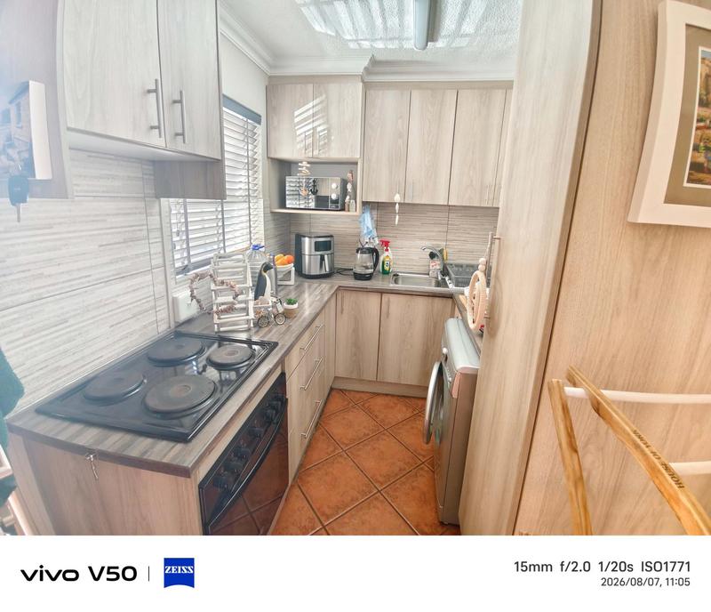 1 Bedroom Property for Sale in Hartenbos Western Cape